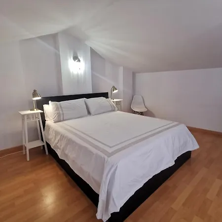 Apartamento Platja D'aro, 3 Dormitorios, 5 Personas - Es-209-39 Apartment Platja d'Aro