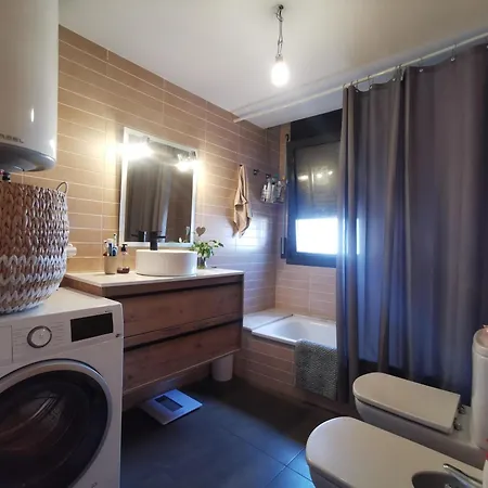 Апартаменты Apartamento Platja D'aro, 3 Dormitorios, 5 Personas - Es-209-39