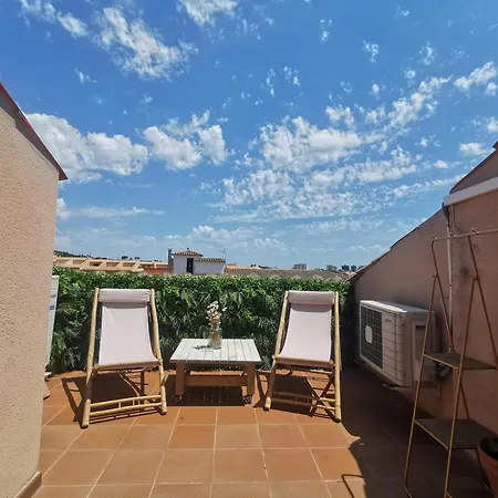 Апартаменты Apartamento Platja D'aro, 3 Dormitorios, 5 Personas - Es-209-39 *